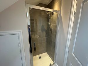 Photo 30- click for photo gallery